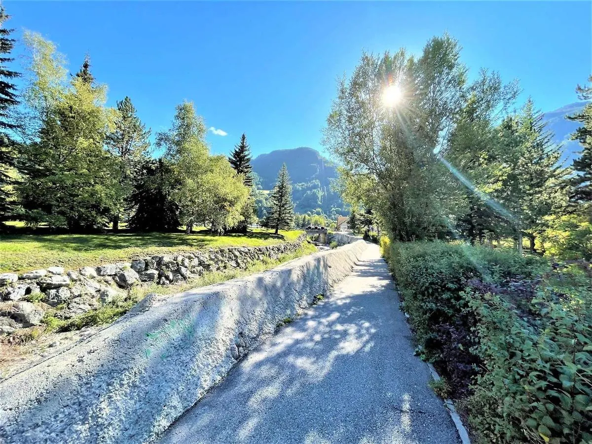 Appartement Cosy 2 Pieces, 6 Couchages, Proche Pistes Et Commerces, Parking Inclus - La Salle-Les-Alpes - Fr-1-330F-88 Serre Chevalier